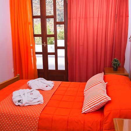 Irini'S Rooms Fteoura Kamári Екстериор снимка